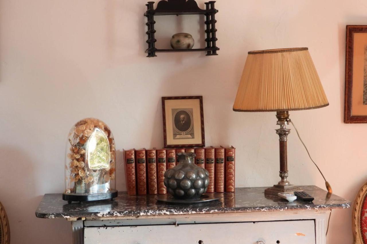 La Nesquière Chambres d'Hôtes Pernes-les-Fontaines Esterno foto