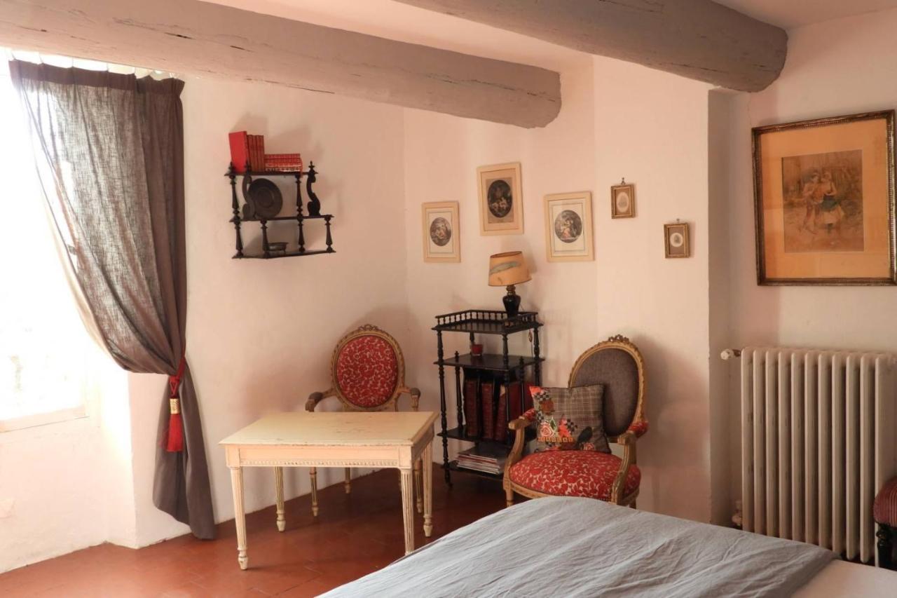 La Nesquière Chambres d'Hôtes Pernes-les-Fontaines Esterno foto