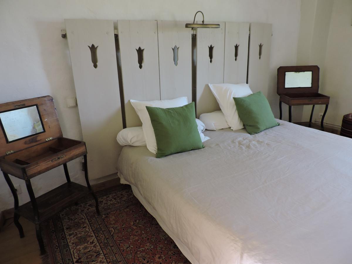 La Nesquière Chambres d'Hôtes Pernes-les-Fontaines Esterno foto