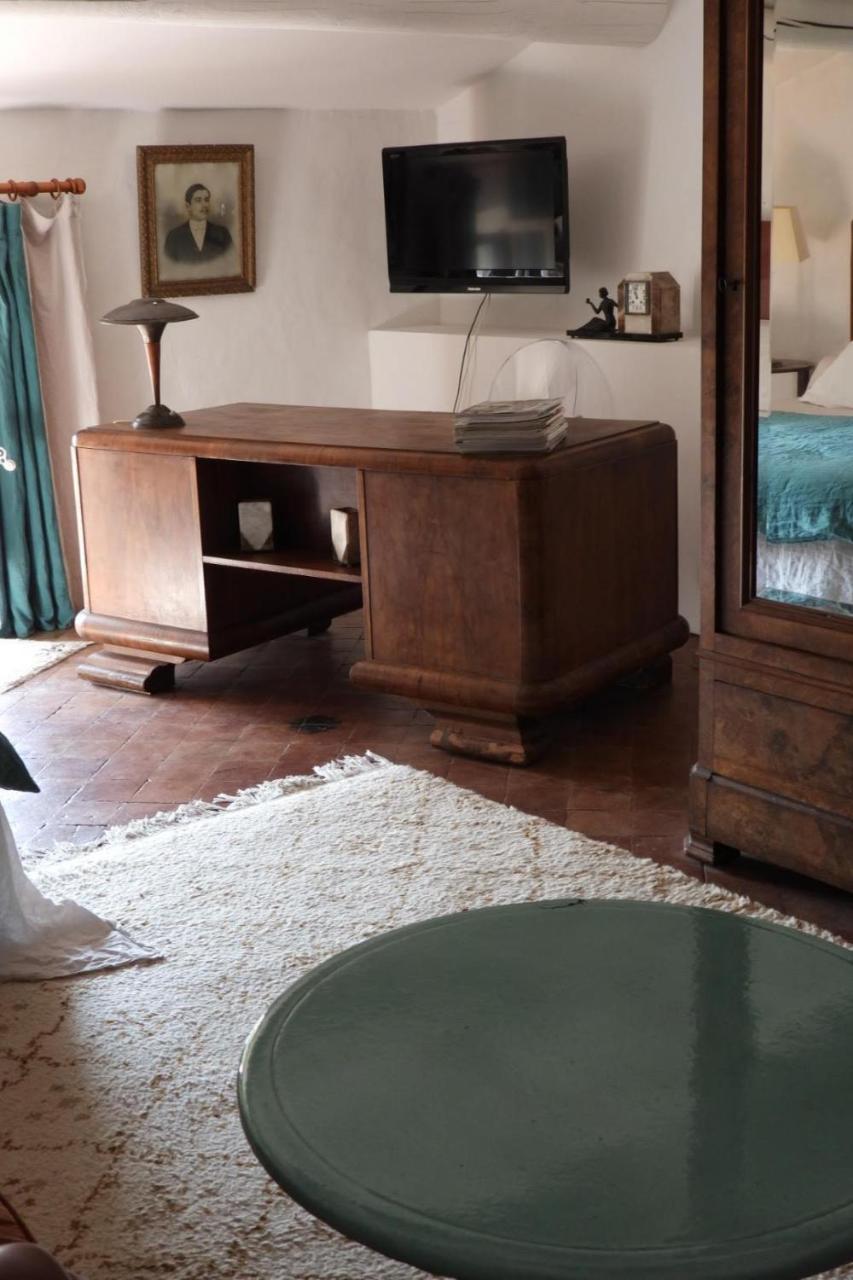 La Nesquière Chambres d'Hôtes Pernes-les-Fontaines Esterno foto